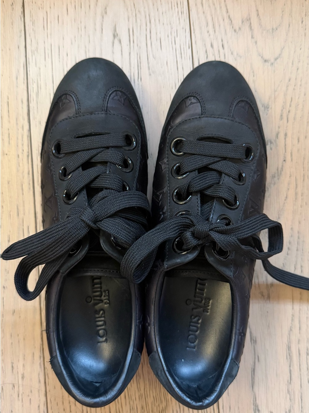 Authentic Louis Vuitton Monogram Black Sneakers Size 35.5